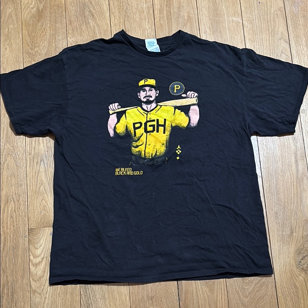 Pittsburgh Pitates Reynolds #10 Men's T-Shirt